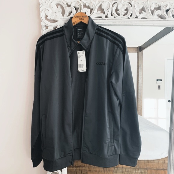 Men’s adidas jacket - Picture 2 of 6